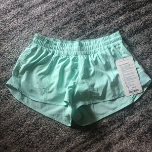 Lululemon hotty hot short II